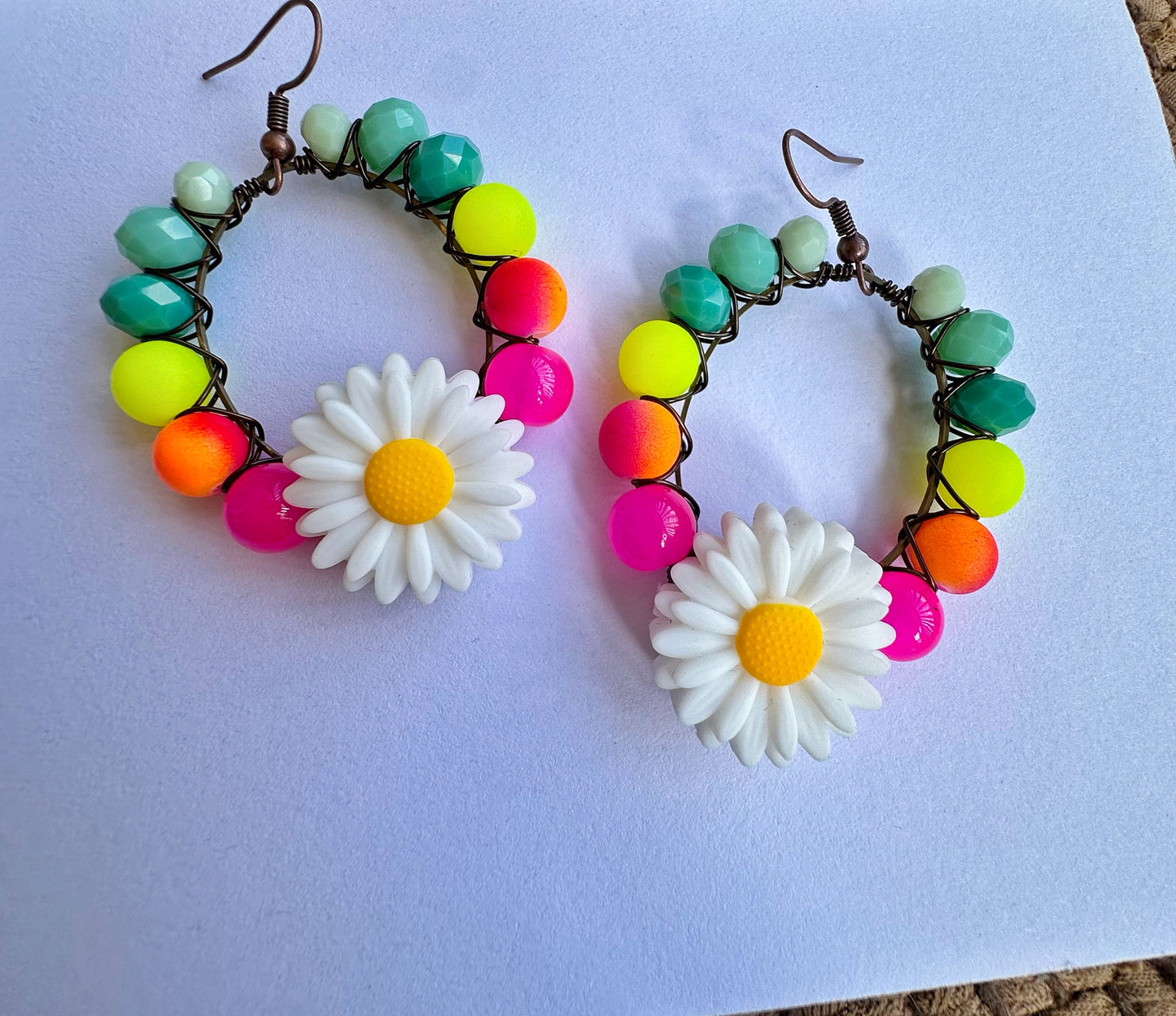 Medium Neon Daisy Pop Hoops